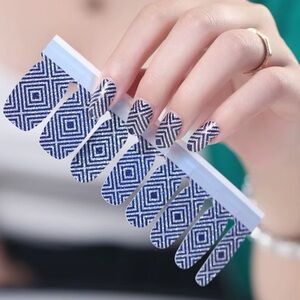 🔥 2 for 6 Blue & Silver Geometric Nail Wraps/Strips